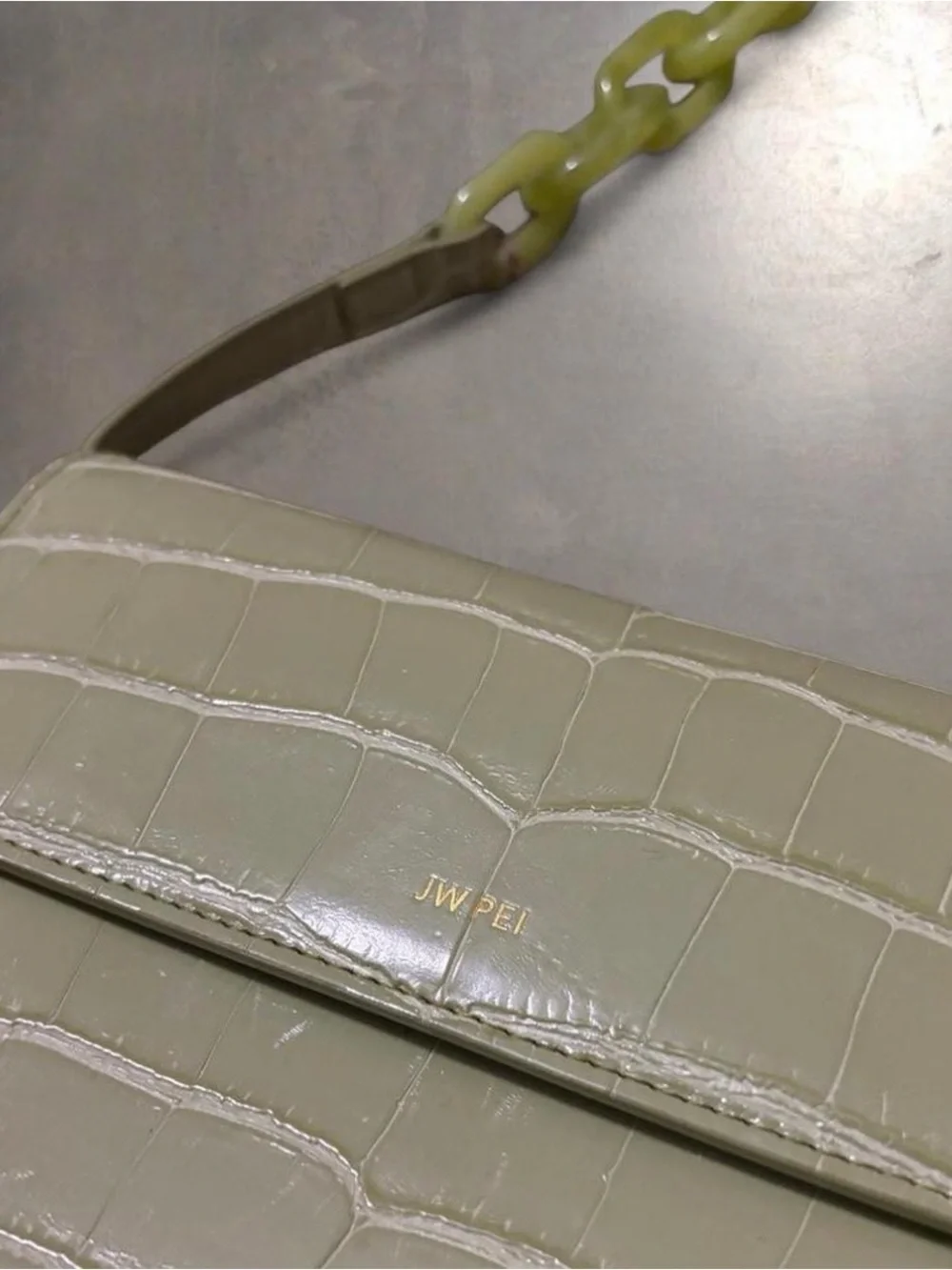 New J.W PEI Julia Acrylic Chain Crossbody Bag Lime Croc-Embossed Crossbody Bag